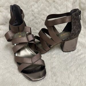 Anne Klein chunky metallic brown cheetah print heels
